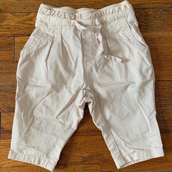 𝅺GAP|CREAM Lightweight Pants|Size 6-12 months - Picture 3 of 4